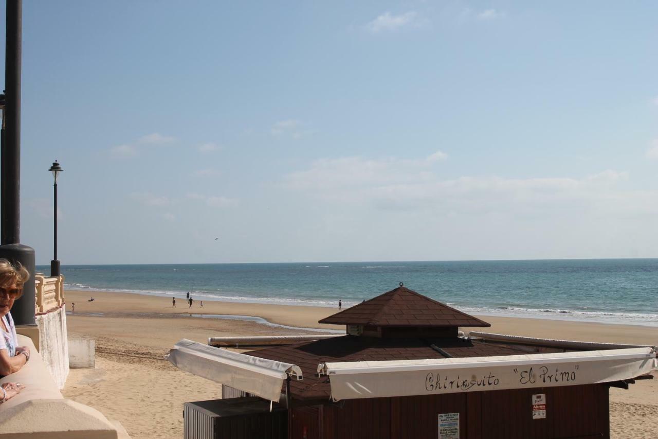 Chipiona Edf. Arrecife Apartment ภายนอก รูปภาพ