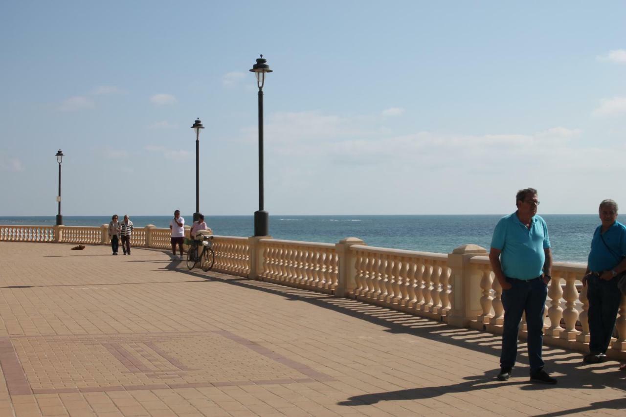 Chipiona Edf. Arrecife Apartment ภายนอก รูปภาพ